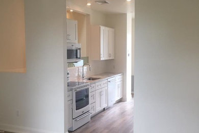 Transitional kitchen photo in New York