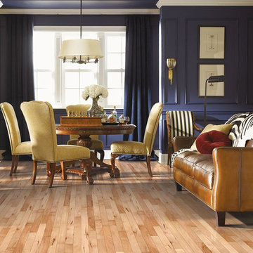 Bold Traditional Dining Room