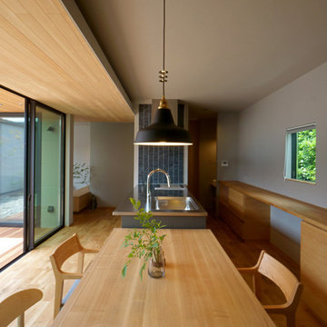 roji ie 中庭と暮らす平屋