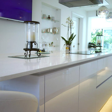 White High Gloss Hacker German Kitchen