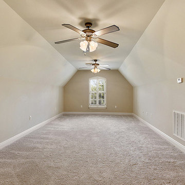 300 Seminole Circle