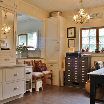 My Houzz: Busy Family Farmhouse