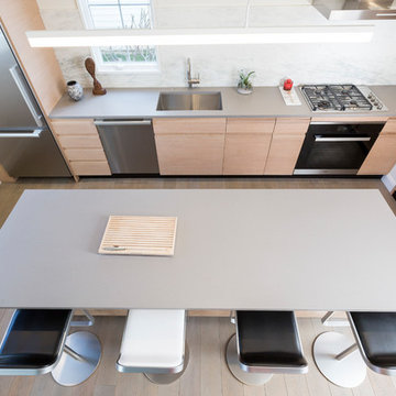 Rivercrest Drive - Kitchen