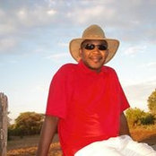 Thuto Mahlanza's photo