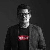Julius Babao's photo