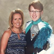 Dora Tomchak's photo