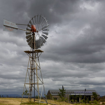 Hill Plains House