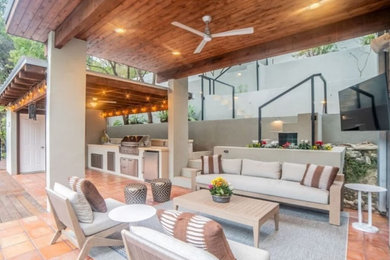 Inspiration for a modern patio remodel in Austin