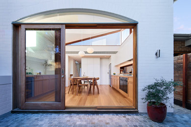 Photo of a modern patio in Sydney.