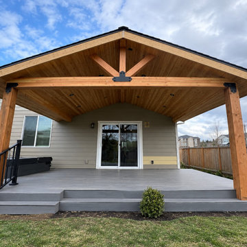 Covered Timber-Framed Patio & Deck