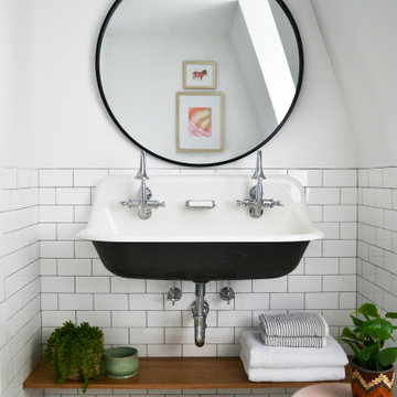 Salem Townhouse Bathroom