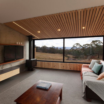 Valley House
