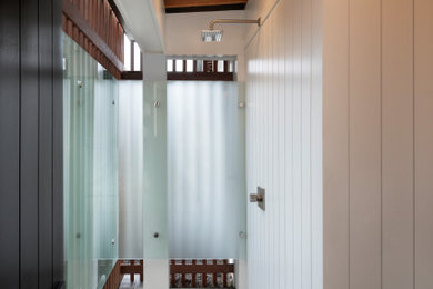Bathroom - modern bathroom idea in New York