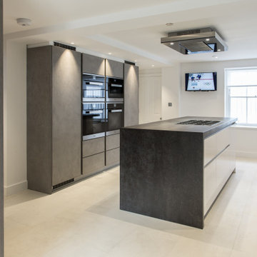 Leicht by Vogue Kitchens - Contemporary Basement Kitchen in Edwardian Townhouse
