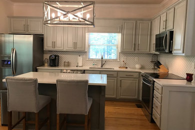 Kitchen - kitchen idea in Birmingham