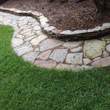 North Raleigh Stone Wall & Walkway