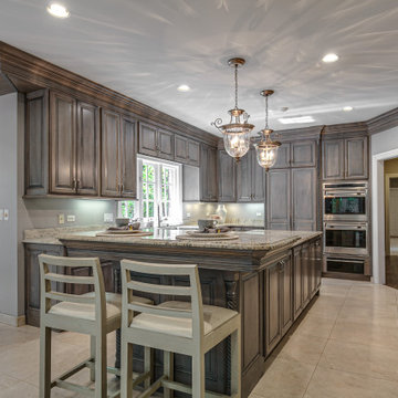 Stately Lake Forest Georgian Home