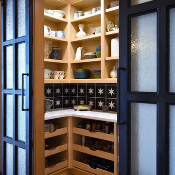 Henderson Bay House - Pantry