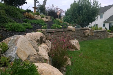 Mountain style patio photo in Philadelphia