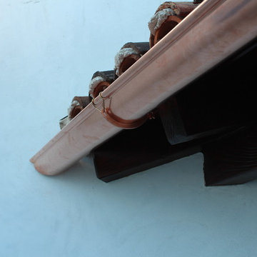 5 inch Half Round (Seamless) Copper With Circles and Shanks, Agoura Hills