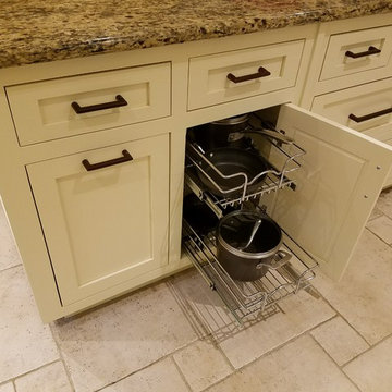 Hoover, AL. Cabinet Refacing/Refinishing/Modifications/New Drawers/etc.