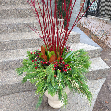 Seasonal Planters - Holidays Ideas from 2021