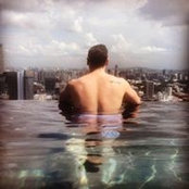 James Burnss foto
