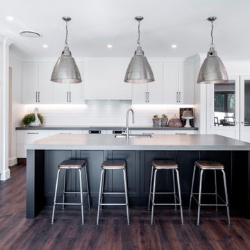 Harewood Kitchen in Black & White