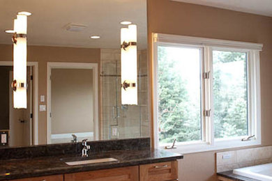 Transitional bathroom photo in Denver