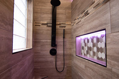 Inspiration for a small craftsman bathroom remodel in Nashville