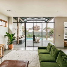 lounge room