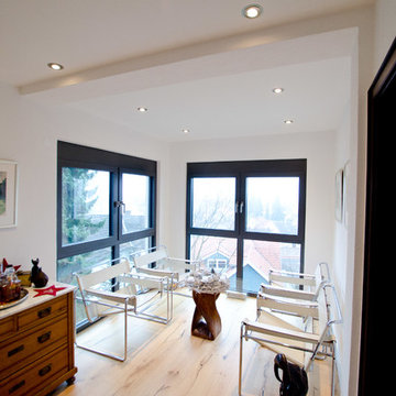 Aufstockung und Sanierung Stadtvilla am Berg