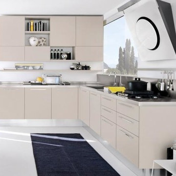 Modern Italian Custom Made Kitchens by LUBE