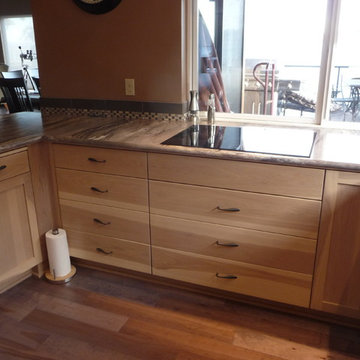 Sunlight Woodenworks Custom Kitchens