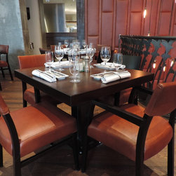VERTIGO RESTAURANT &ndash; MONTREAL DOWNTOWN - Dining Chairs