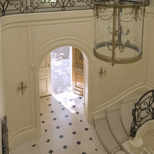 Entry / Stairs