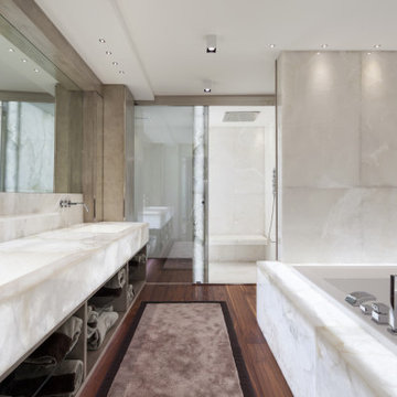 Modern Bathroom With Marble and Parquet, Modern House, Remodeling Ideas