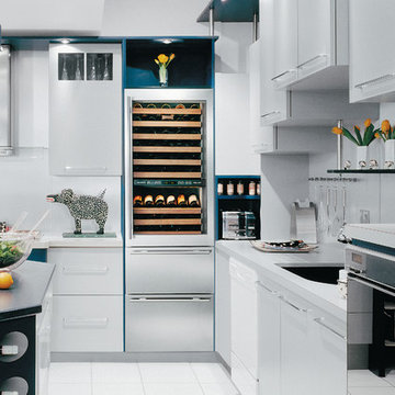 Sub-Zero 27" Wine Storage With Bulk Storage Drawers, Custom Panel | 427RG