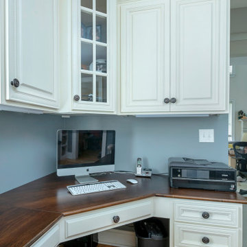 Short Home Office