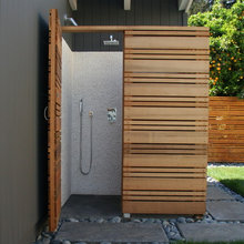 Outdoor Kitchen - Shower