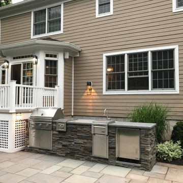 Outdoor Cooking and Dining
