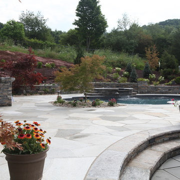 BACKYARD FABULOUS