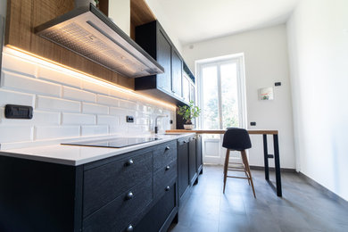 Foto di una cucina minimalista