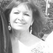Angie Miller's photo