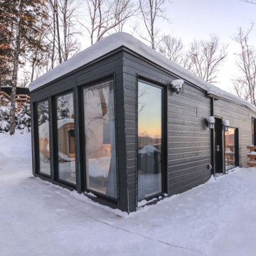 Mini Antarctica Pod by Lofty Pods
