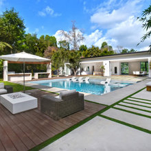 Pool And Outdoor Kitchen