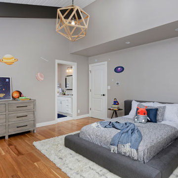 Farmhouse Aesthetic Residence
