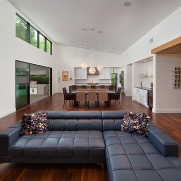 Via Estrella - Custom Home
