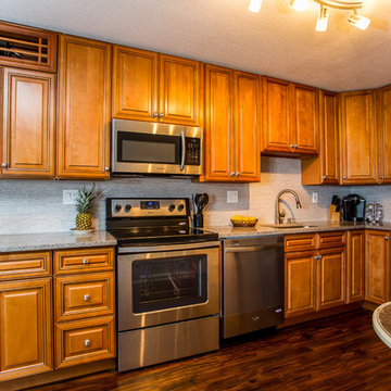 Golden Kitchen