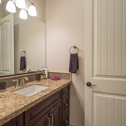Excelsior Court Custom - Products